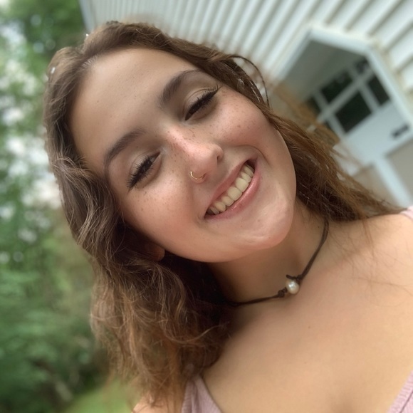 Meet your Posher, Nevaeh - Picture 2 of 6